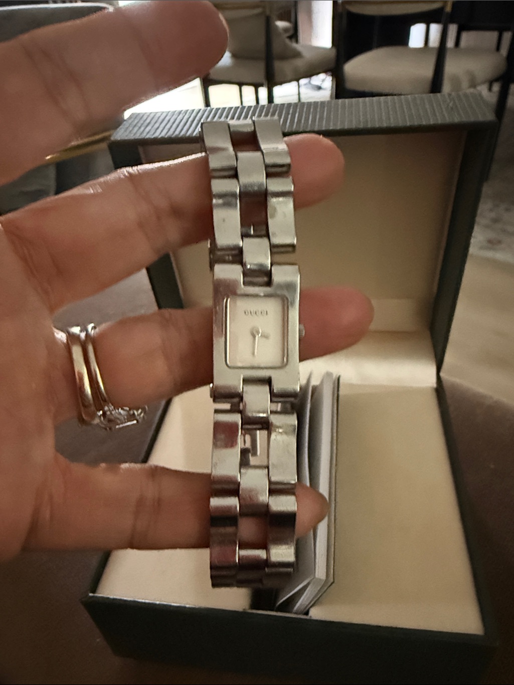 Gucci Silver Stainless Steel Bracelet Watch
